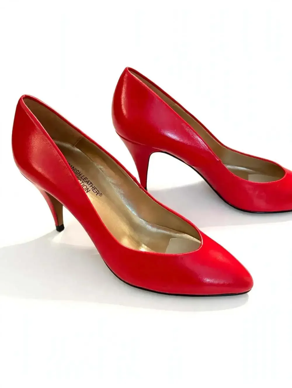 Sergio Zelcer Spanish Leather Red Leather Pointed Toe  Heel Pumps Size 6.5 N